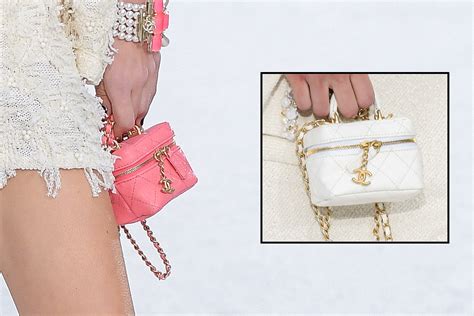 chanel vanity case celebrity|Chanel vanity bag 2021.